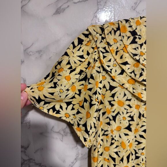NEW TOPSHOP Yellow Daisy Grandad Midi Shirt Dress Floral Yellow Dress Size 2 - Picture 7 of 12
